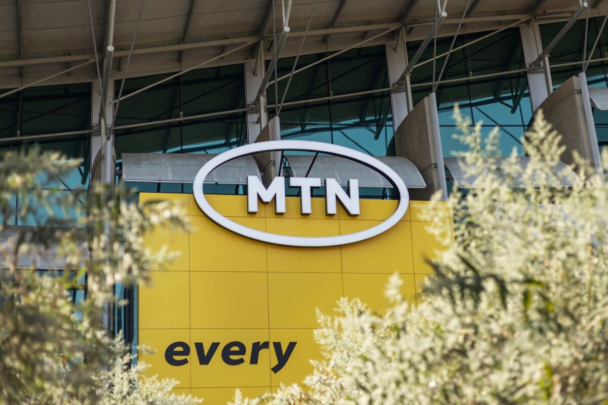 MTN, Telkom Said to Hold Talks With Advisers on Possible Deal