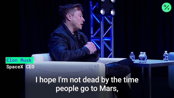 Musk’s Top Concern Now Is SpaceX Getting to Mars Before He Dies