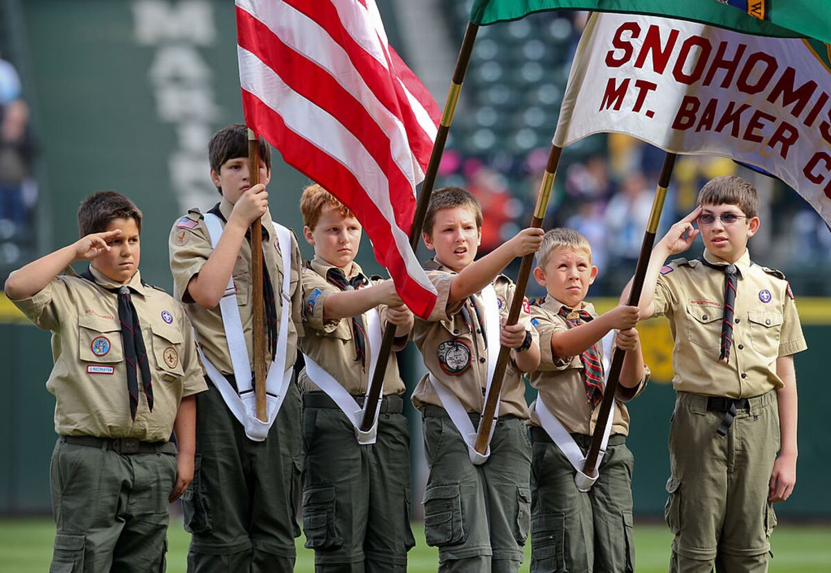 Скаут это. Скауты США. Уильям бойс Скауты США. The boy Scout Америка. Скаутские лагеря в США.