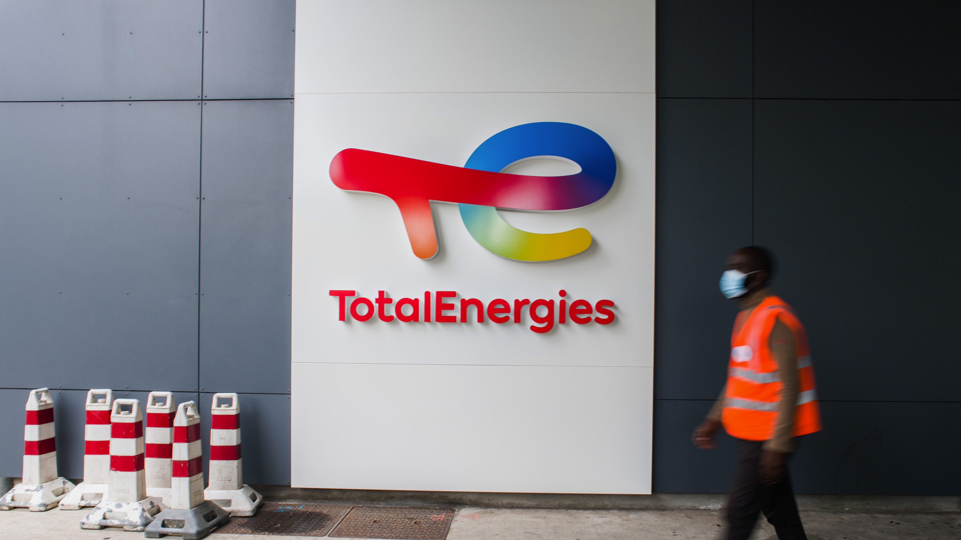 Watch TotalEnergies CEO Says Energy Crunch May Last All Winter - Bloomberg