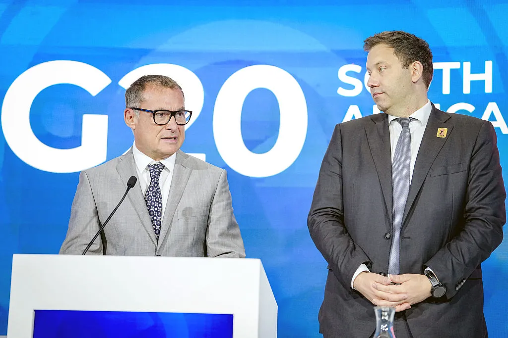 Ready to share? Joachim Nagel of the Bundesbank (l) and Germany’s finance minister Lars Klingbeil.