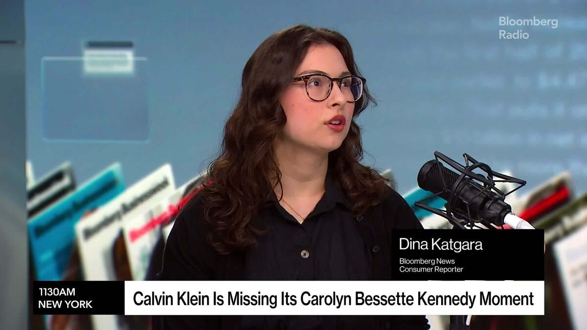 Calvin Klein Is Missing ItsCarolynBessette Kennedy Moment