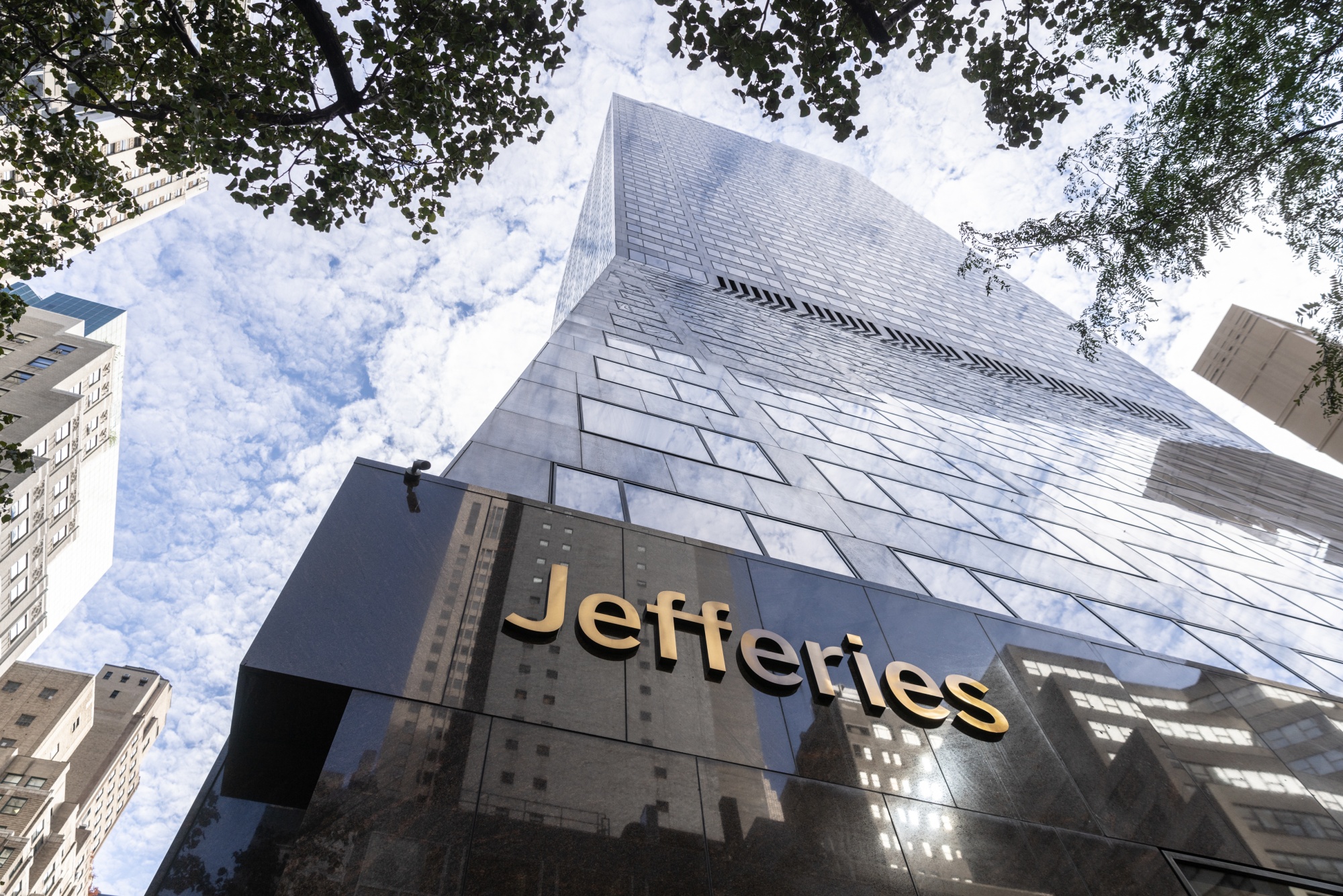 Jefferies (JEF) Earnings Climb as Investment-Banking Revenue Surges ...