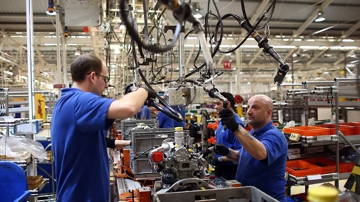 Activity Manufacturing Watch Manufacturing Activity Shrinks by Most in Five Months - Bloomberg