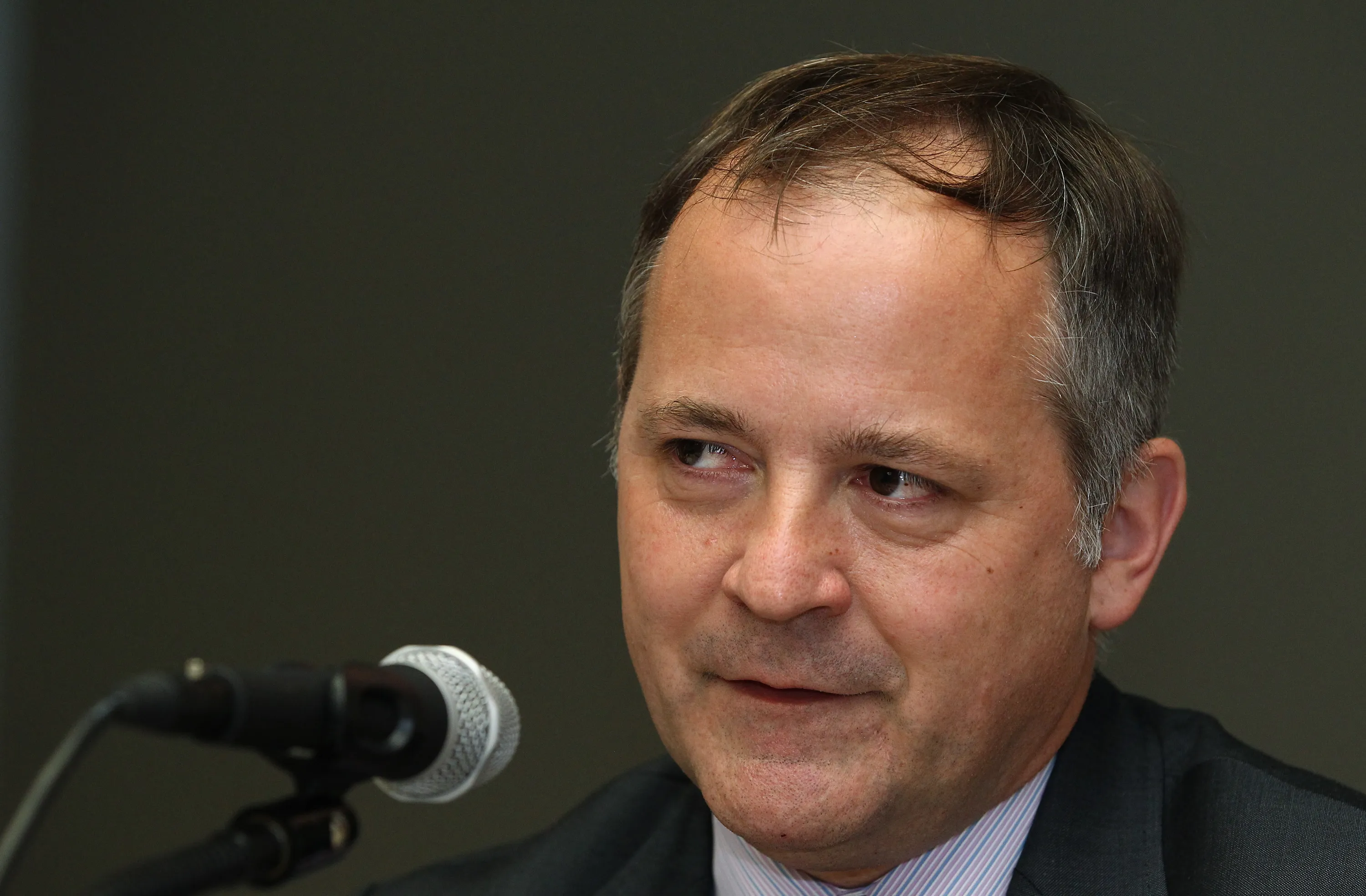 European Central Bank Executive Board member Benoit Coeure said, “Forward guidance is not a shift in our strategy. It’s a way to clarify our communication and provide more stability to financial markets. The mandate of the ECB is the same: it’s intact, it’s a price-stability mandate.”
