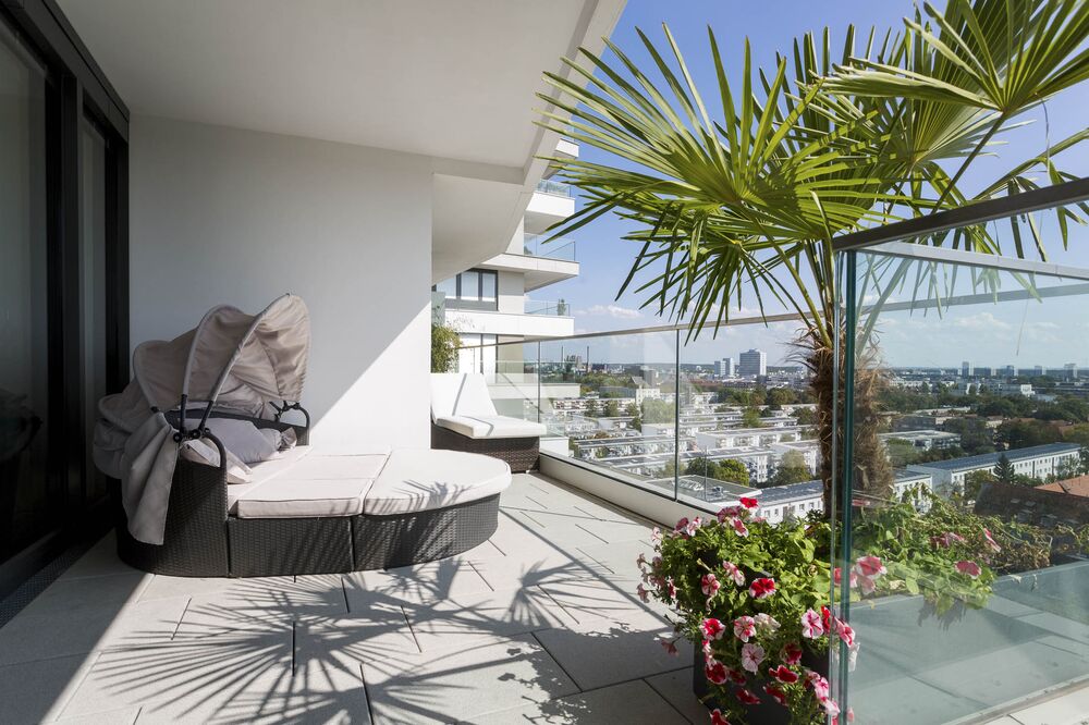 A Real Estate Guide To Frankfurt Listings Neighborhoods Advice Bloomberg