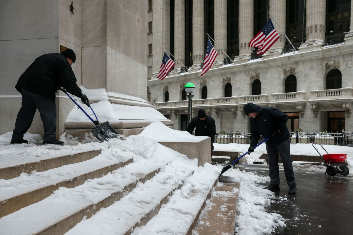 assets.bwbx.io image