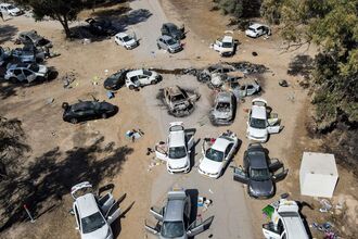TOPSHOT-ISRAEL-PALESTINIAN-CONFLICT-PHOTO ESSAY