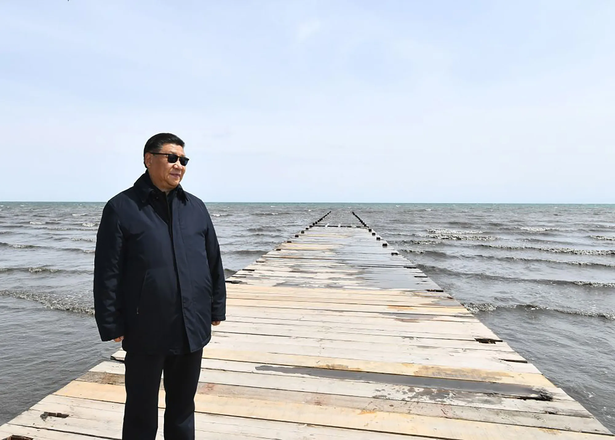 Xi Jinping inspects achievements made in protecting biodiversity at the Qinghai Lake, in Gangcha, Qinghai Province, June 8.