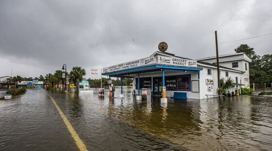 Hurricane Michael Lashes Florida With Wind Speeds Among Highest in History