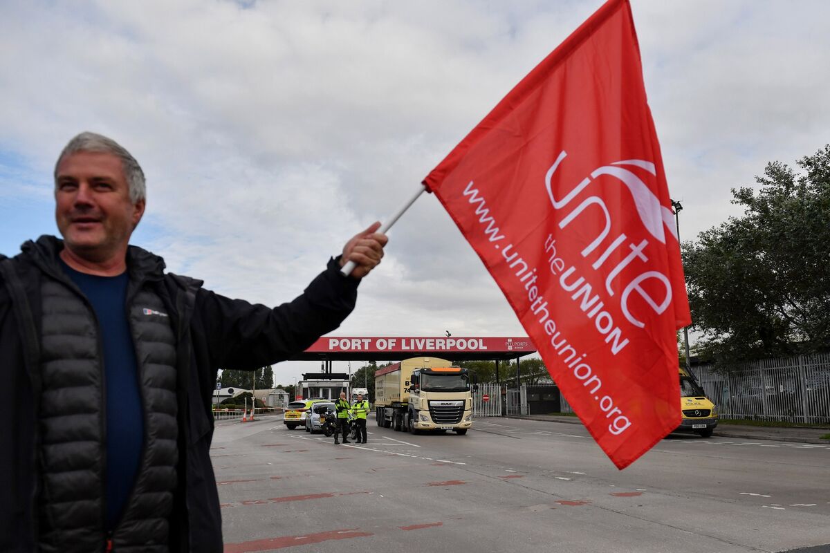Supply Chain Latest: ‘Essential’ Workers Face Reckoning in Trade Slump ...