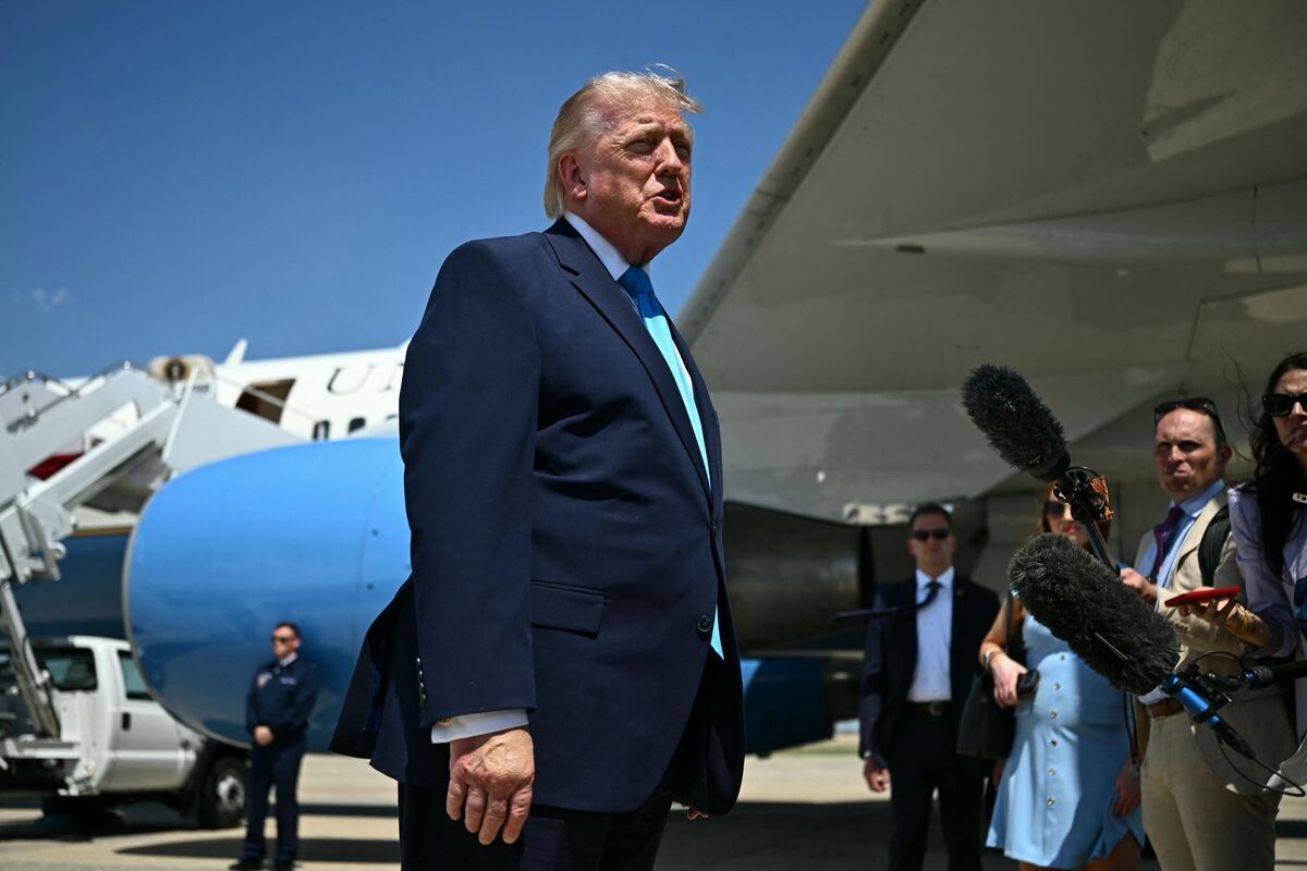 Trump Downplays Need for More Cuba Pressure After Castro Charge