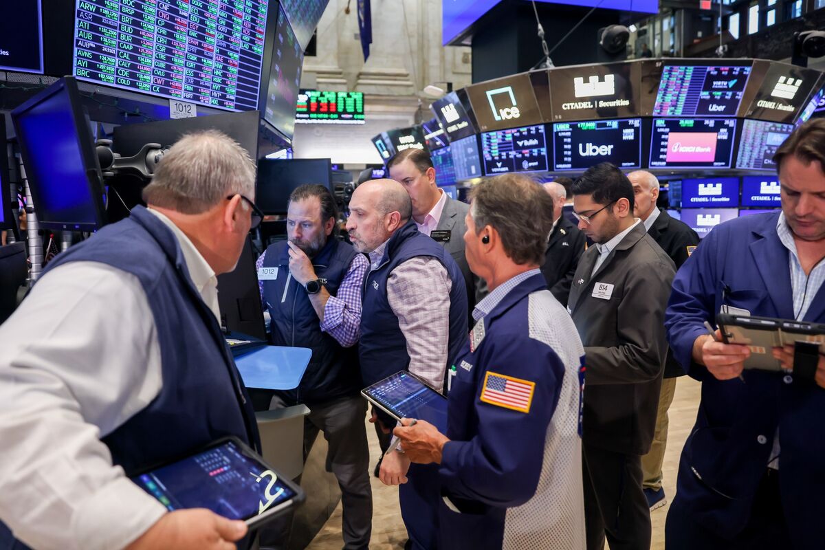 Quant Model Shows Rally in Stocks Is Approaching ‘Manic’ Level