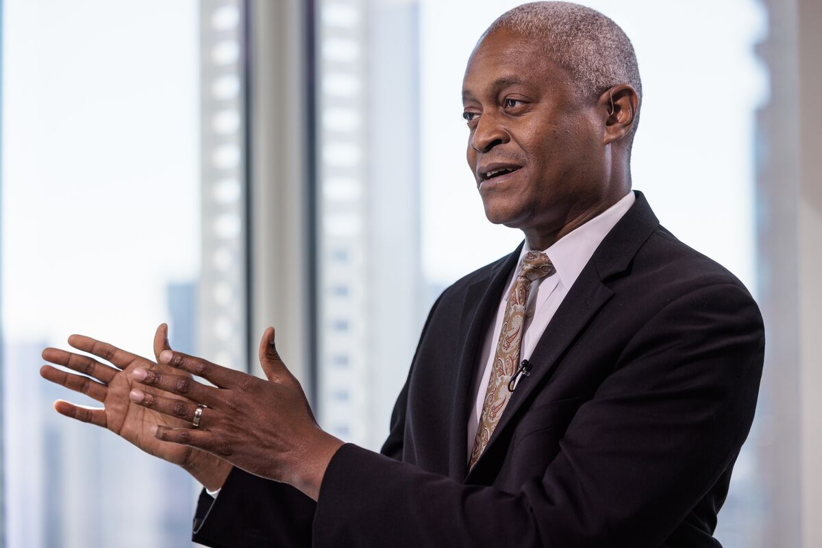 Fed’s Bostic Says He Sees One Rate Cut This Year, No Recession