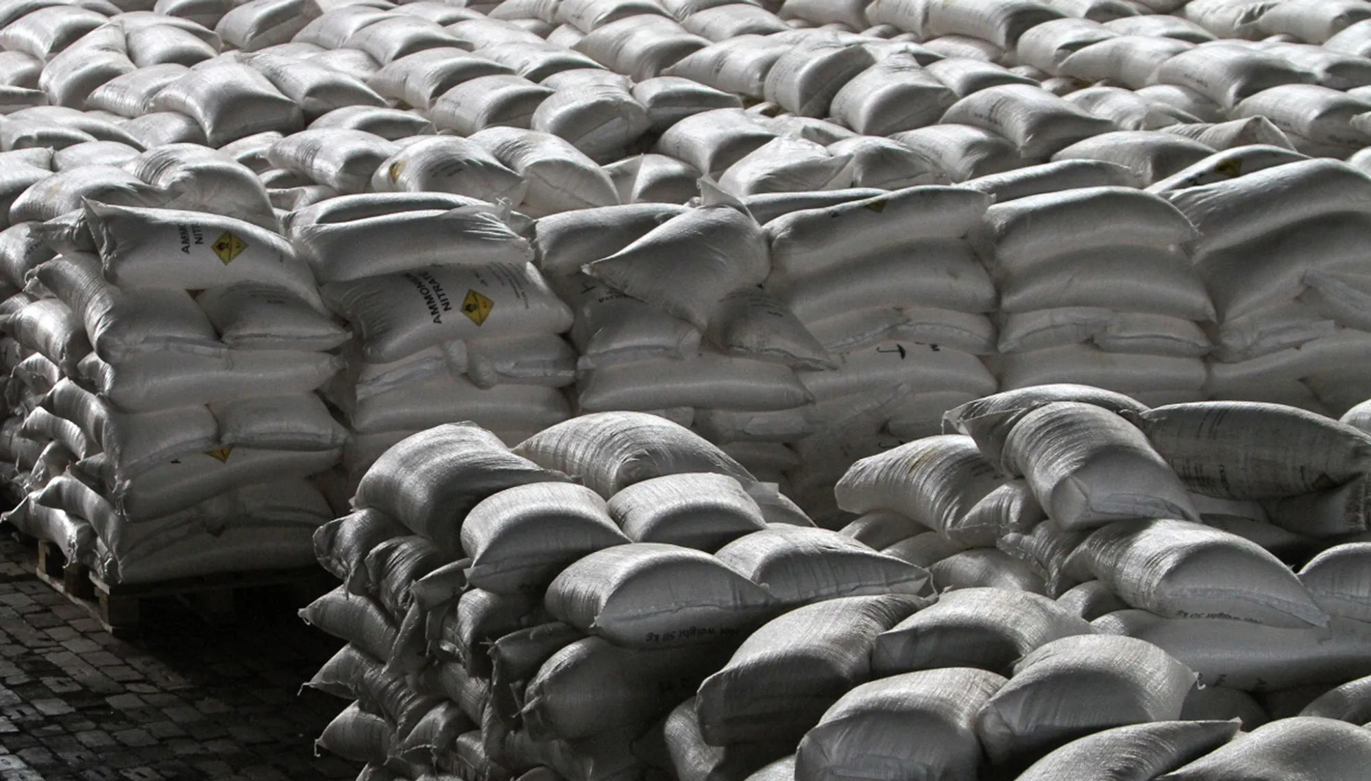 Ammonium nitrate