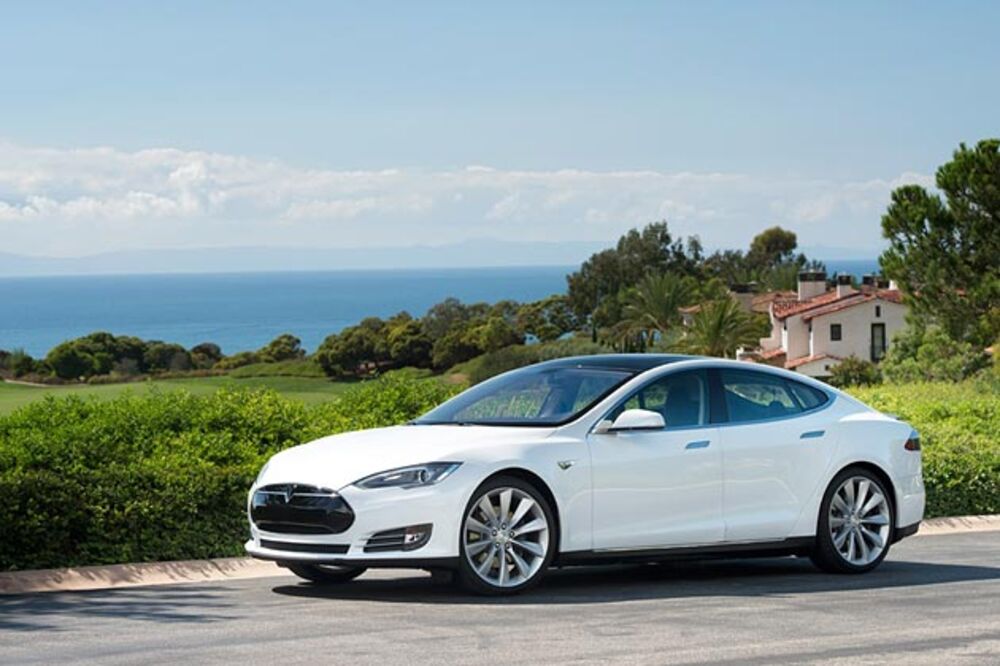 Hertz Is Ing Teslas No Need To Return Them Charged Bloomberg Hertz Is Ing Teslas No Need To Return Them Charged