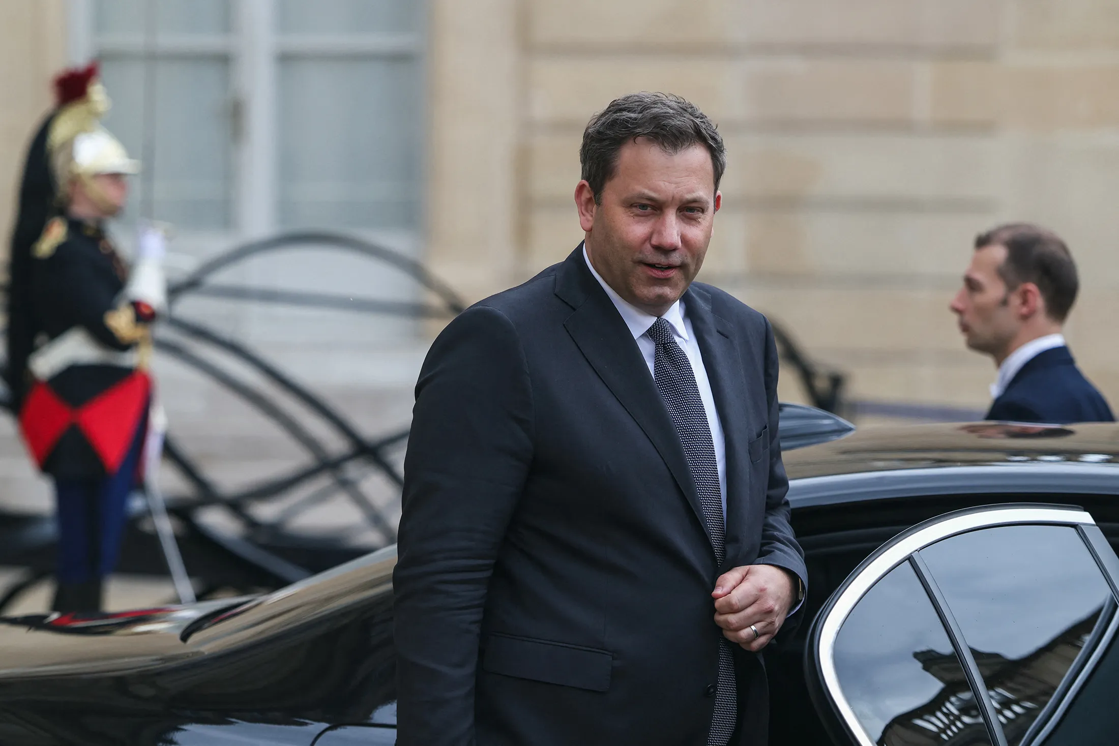Lars Klingbeil leaves the Elysee Presidential Palace after meeting with France’s President on the sidelines of G7 discussions in Paris on May 18.