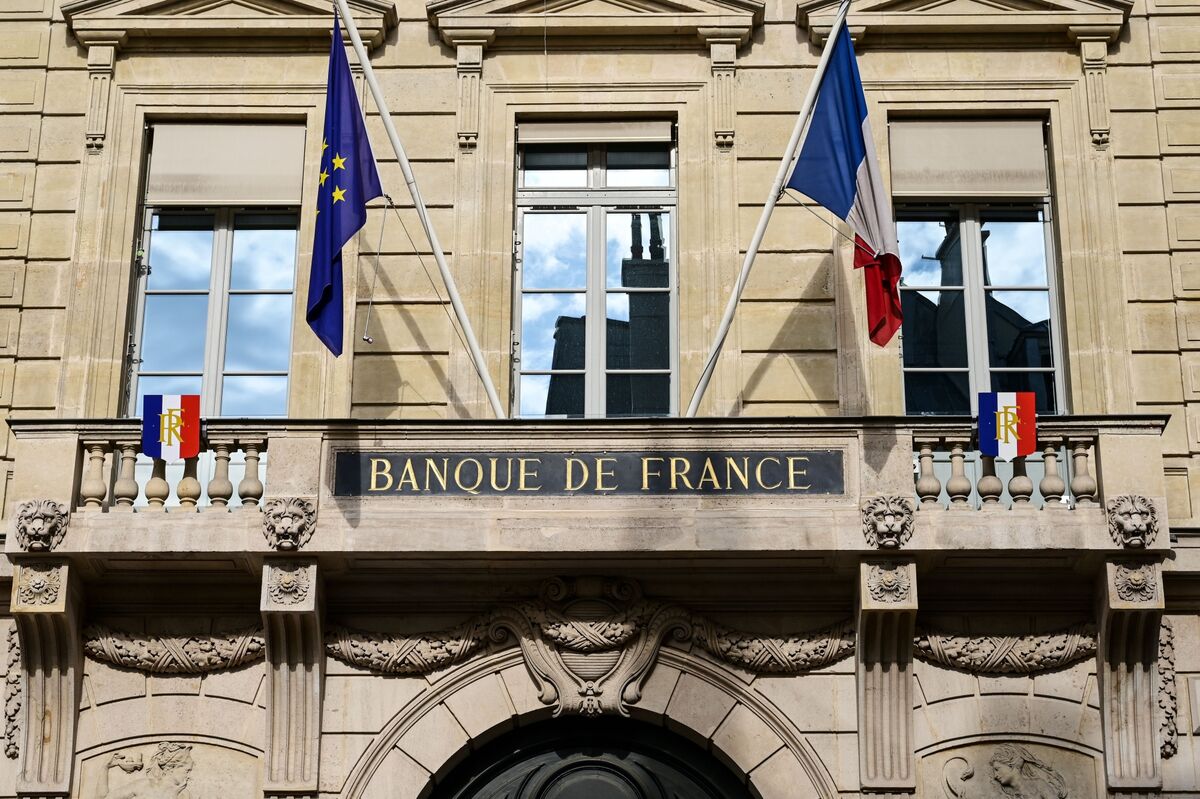 Bank of France to Raise 2026 Inflation Forecast, Moulin Says