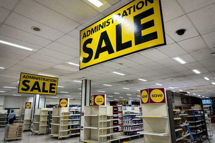 Direct lenders tend to be optimistic about their company loans in the months running up to a default.