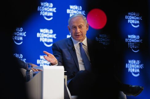 Benjamin Netanyahu speaks at Davos