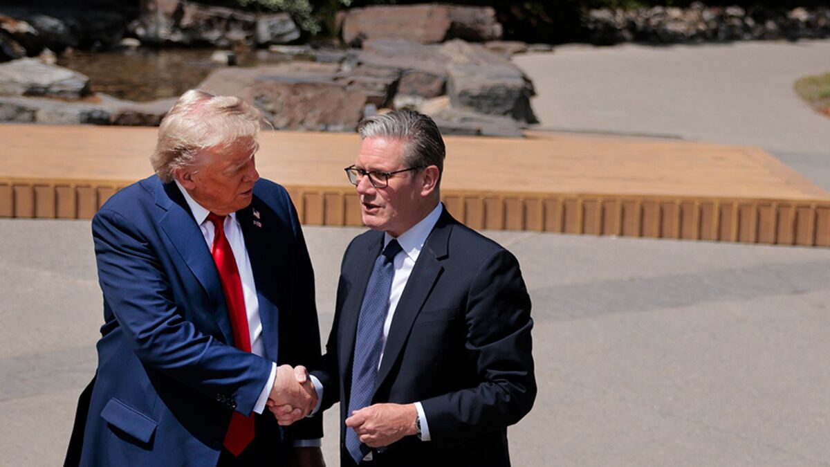 Trump to Announce $10 Billion Economic Deals on UK Visit