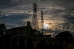 California Expects Blackouts Within Hours, Governor Orders Probe