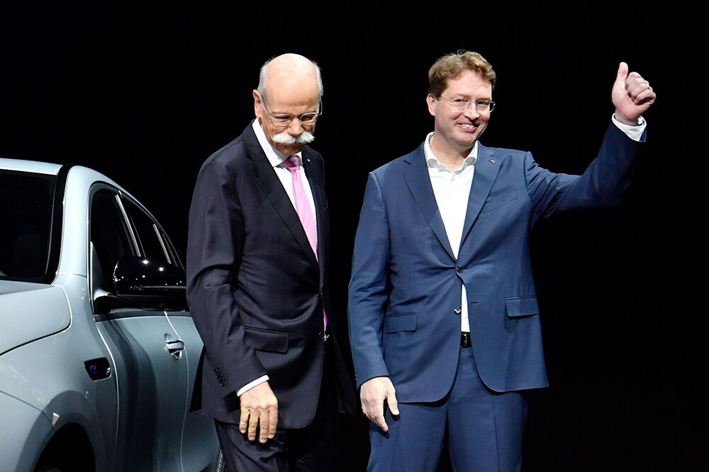 Daimler S Mercedes Benz Goes Back To The Past With Dr Z Model Bloomberg