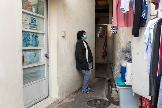 Virus Travel Ban Keeps Thousands of Maids From Hong Kong Jobs