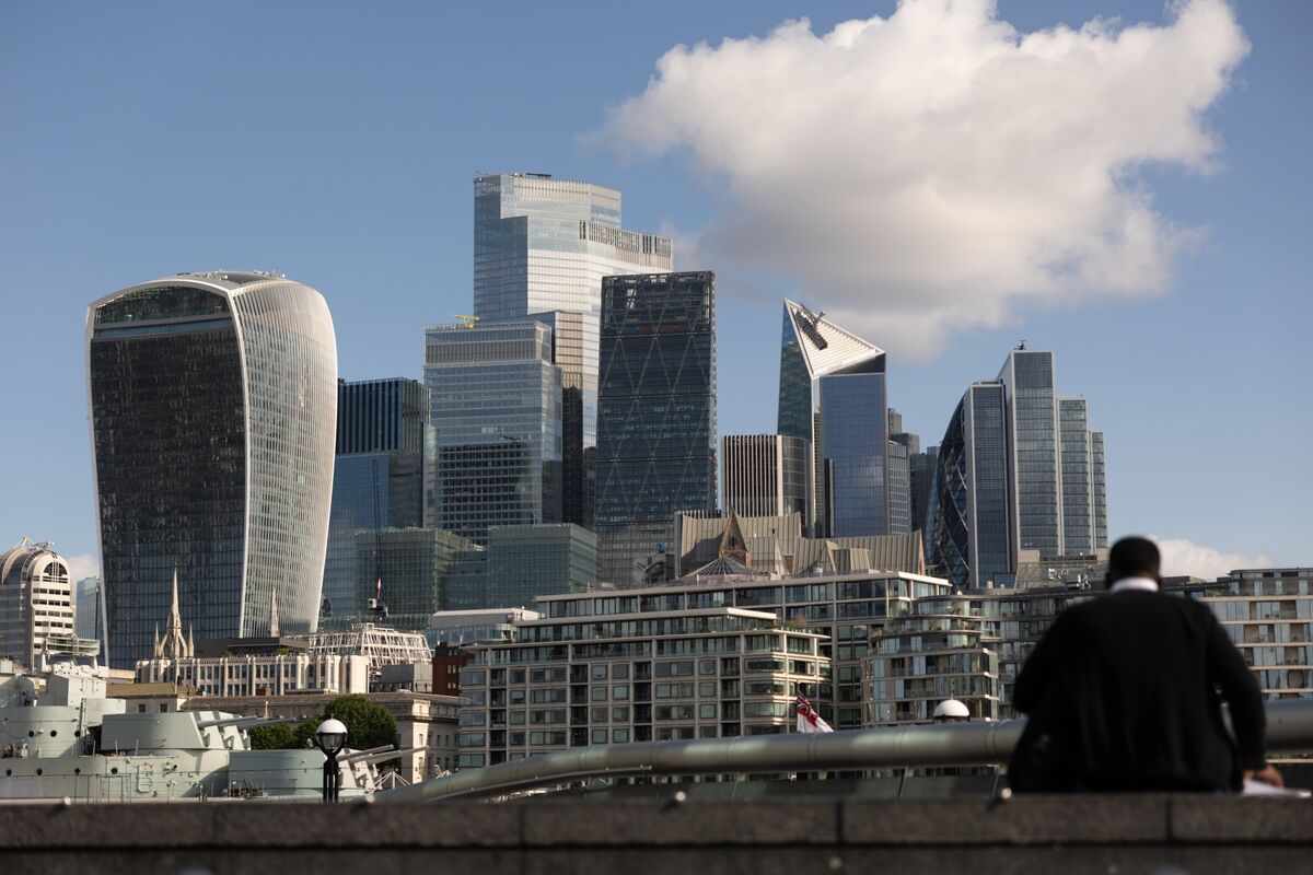 Molten Ventures Seeks Capital Unleashed by UK Pension Reform, AI