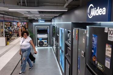 Half-Price Air Conditioners Are Sparking Frenzy for China Brands in Brazil