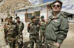 1499309775_india army soldiers himalaya