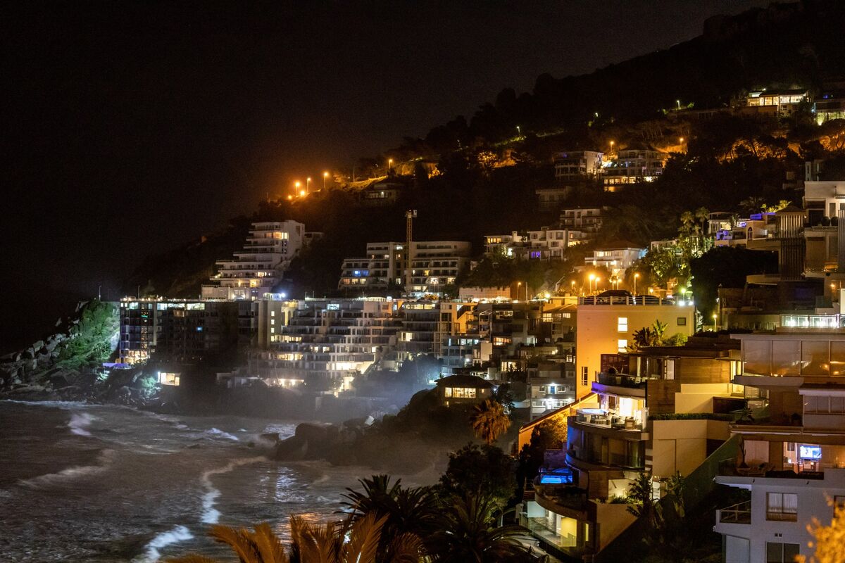 Africa’s Millionaires Seek Refuge in Real Estate