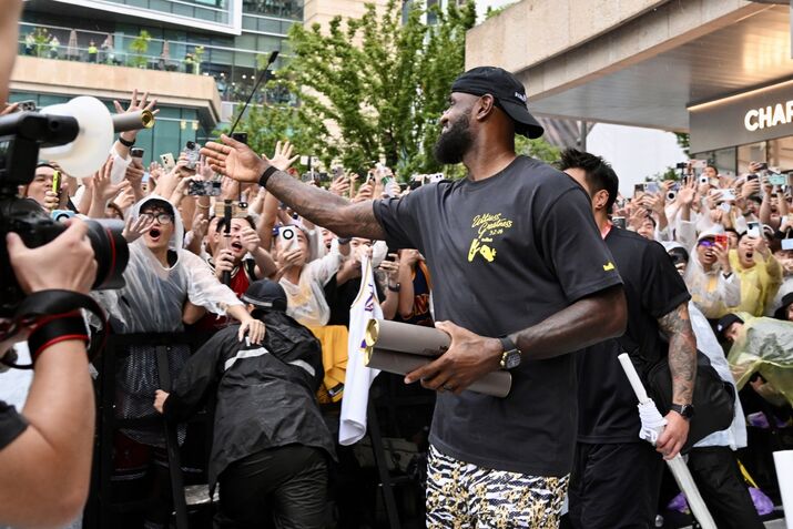 NBA Star LeBron James 2025 China Tour In Chengdu