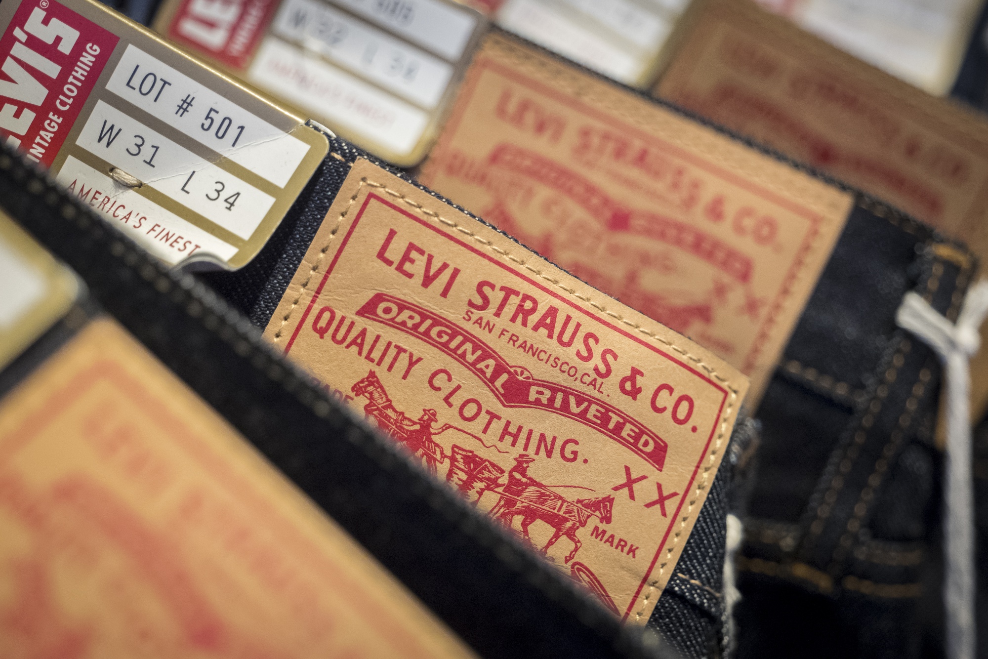 levi strauss global trading company