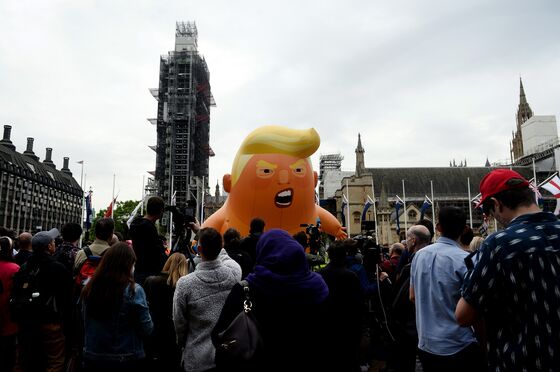London’s Anti-Trump Protests Smaller Than Expected on Damp Day