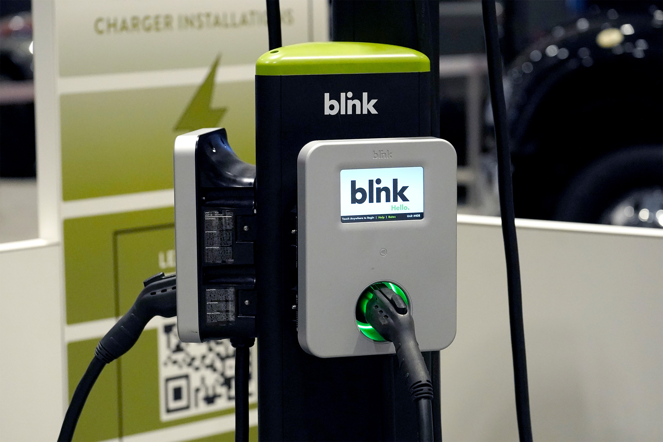 Blink Charging (BLNK) to Benefit From Adoption of Tesla Electric-Car Plugs - Bloomberg
