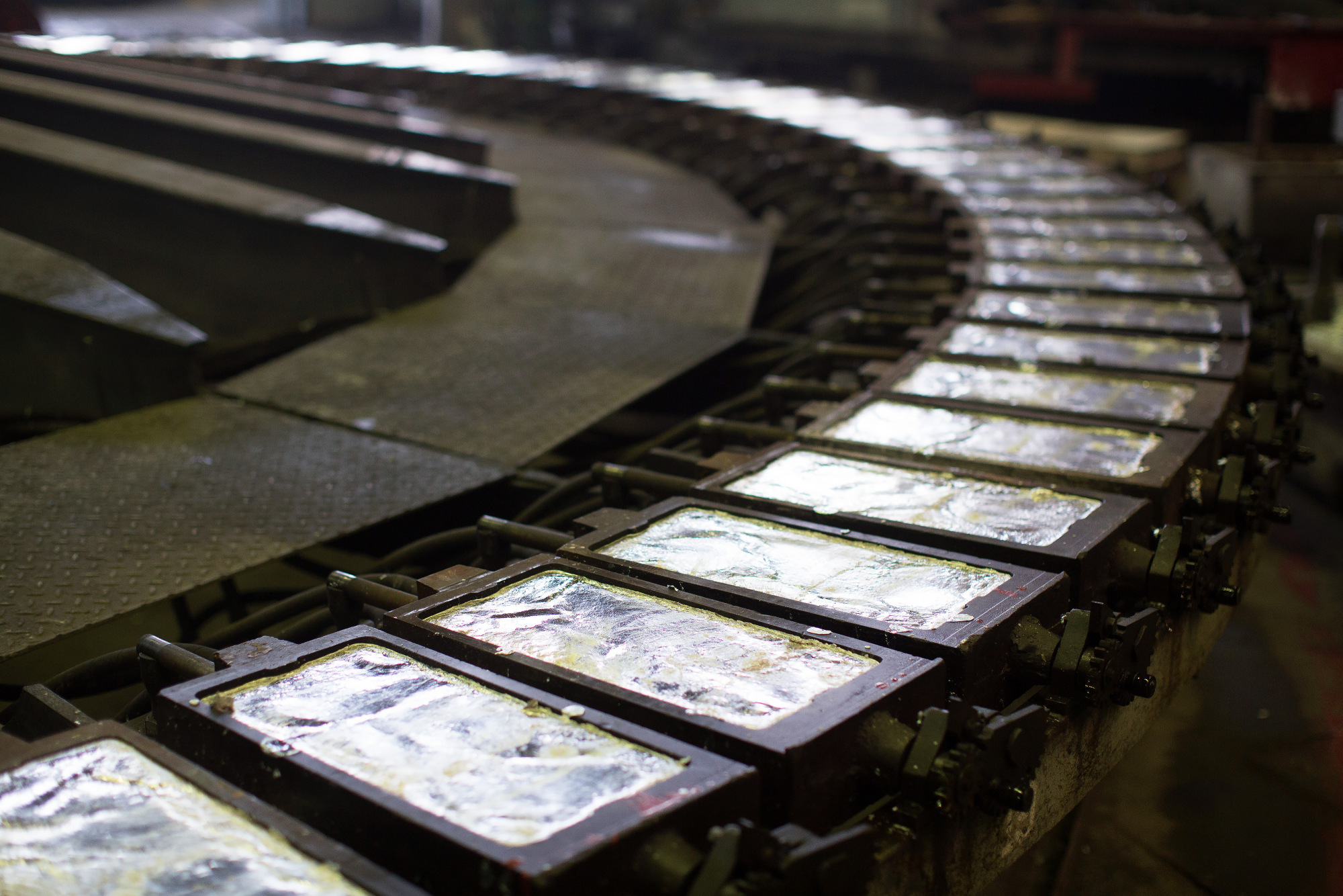 Vedanta Mulls 800 Million Zinc Smelter for South African Mine Bloomberg