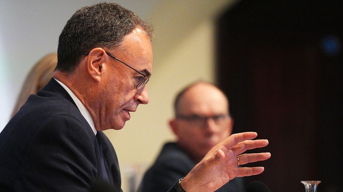 Bailey Says He's 'Shocked' by Mandelson-Epstein Ties