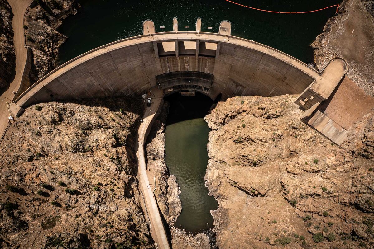 Wildfires and Extreme Rain Are Filling US Reservoirs with Dirt