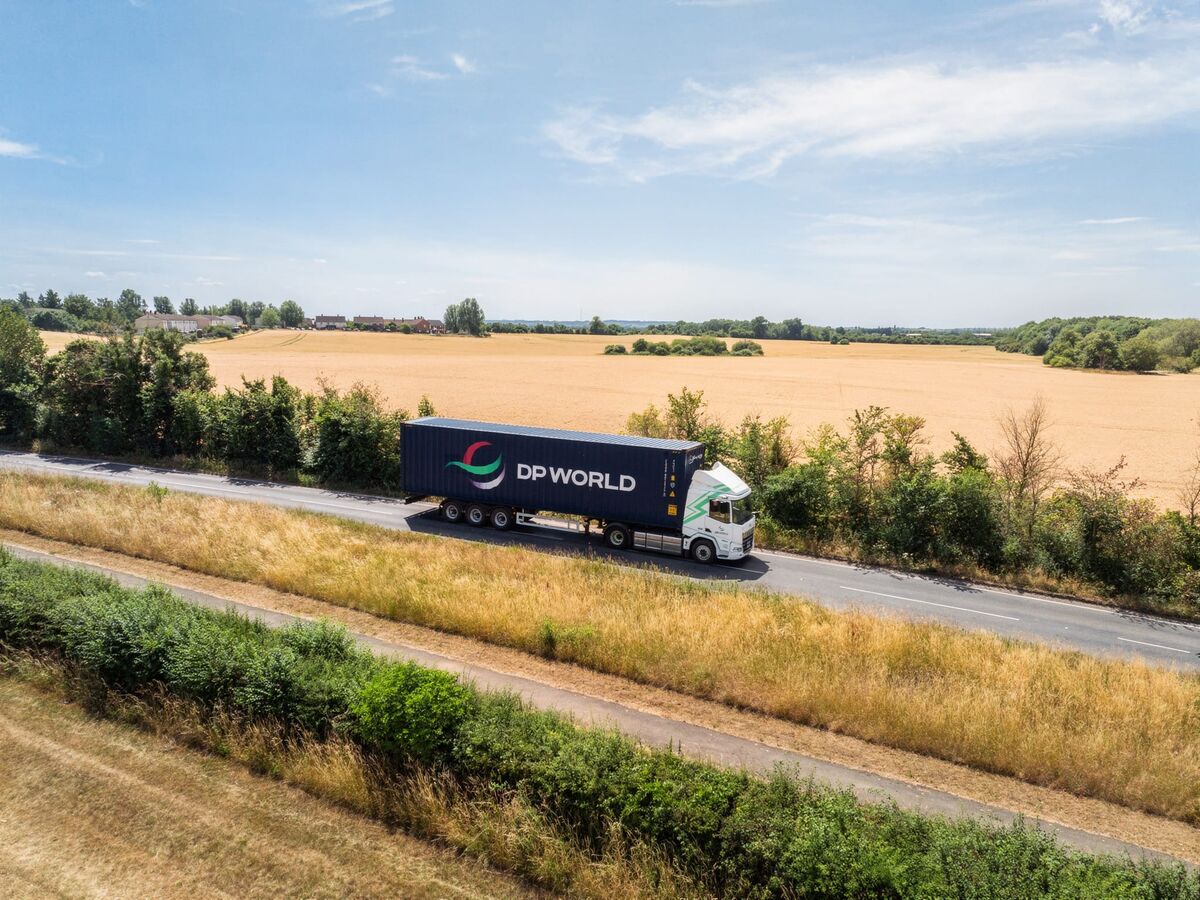 bloomberg.com - Patrick Sykes - Ports Giant DP World Redraws Hormuz Logistics With Trucking Bet