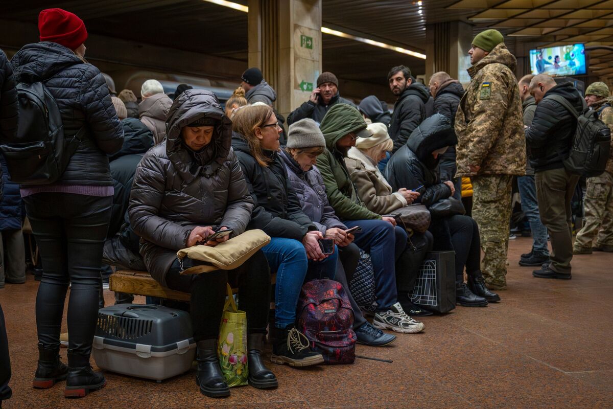 assets.bwbx.io image