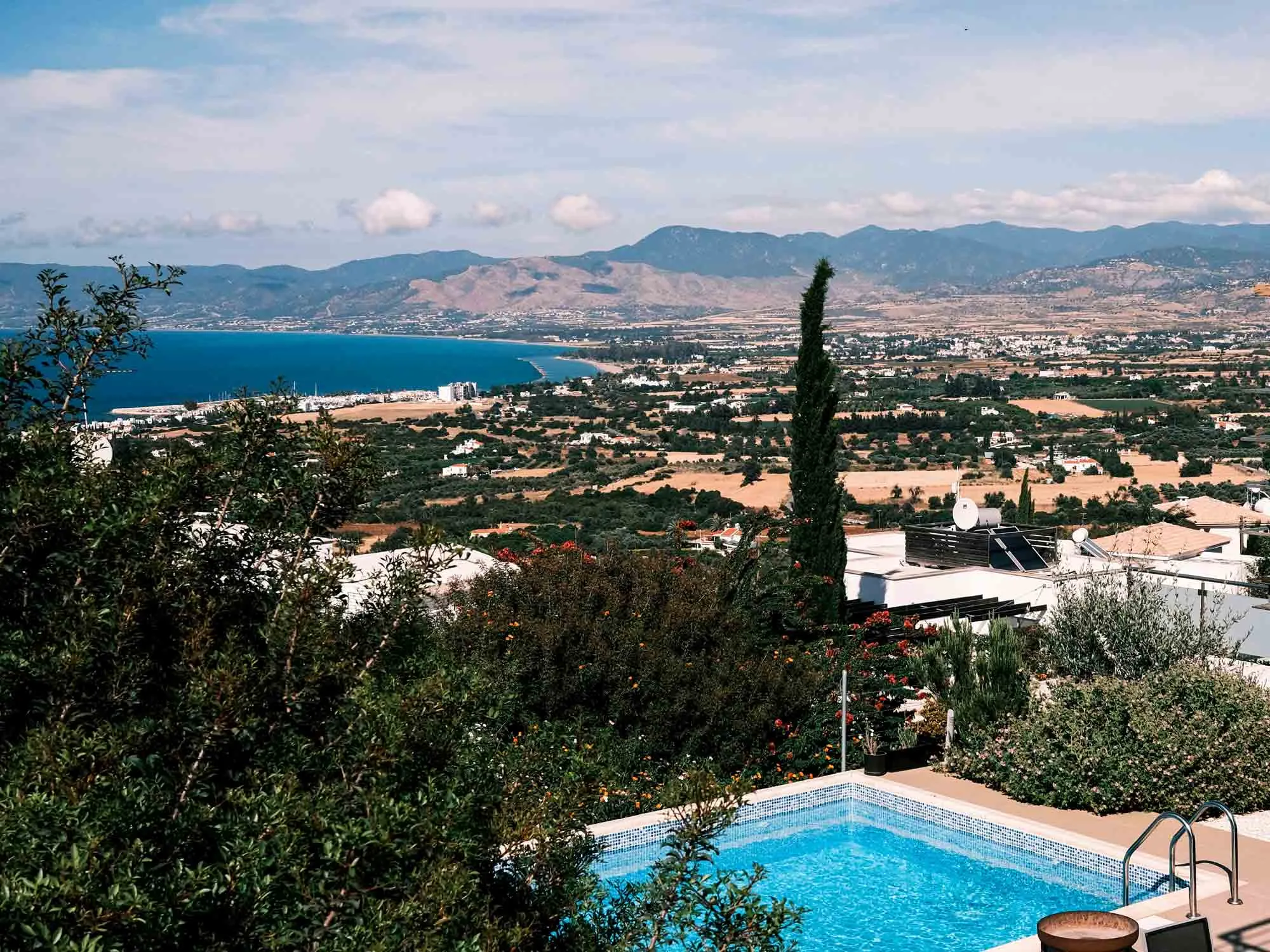 CYPRUS-TOURISM-HEALTH-VIRUS