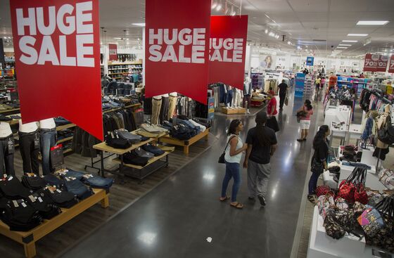 J.C. Penney Couldn't Find a Way to Shake Off Its Identity Crisis