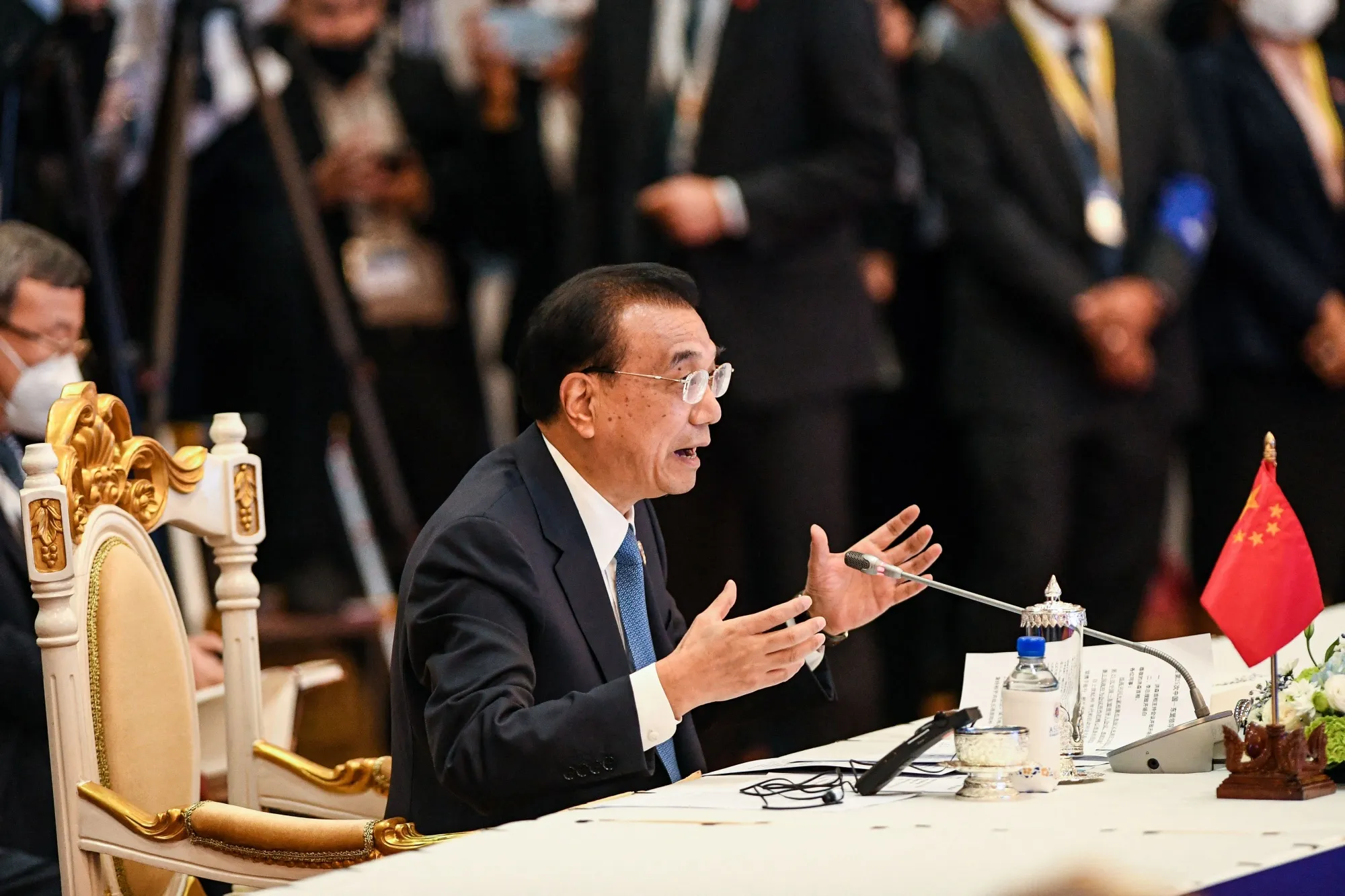 Li Keqiang in Phnom Penh on Nov. 11.