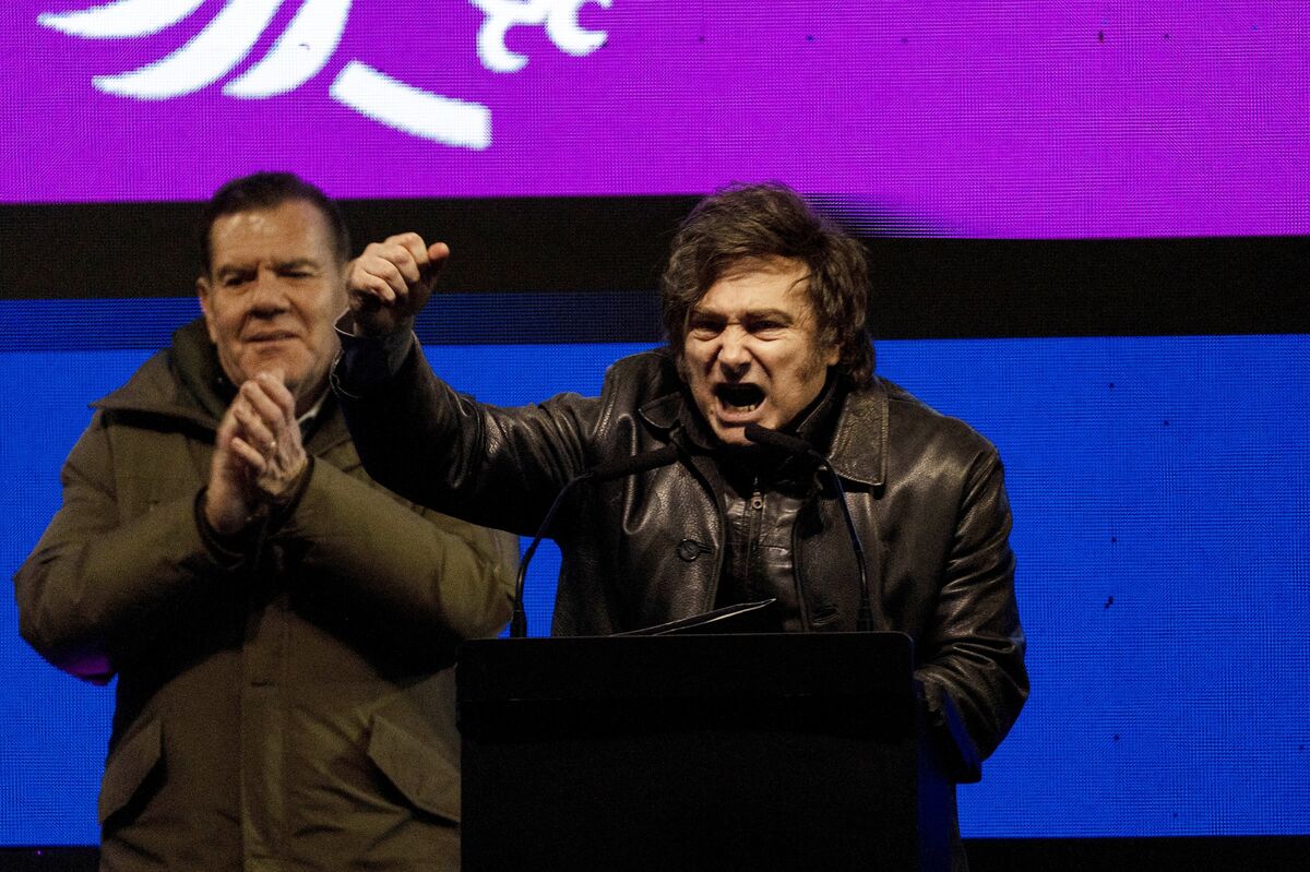 Argentina’s Largest Province to Vote in Crucial Test for Milei
