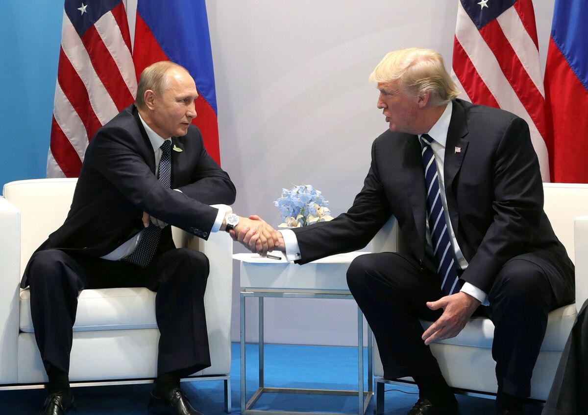 Trump Says He S Not Hiding Putin Face To Face Chat Details Bloomberg