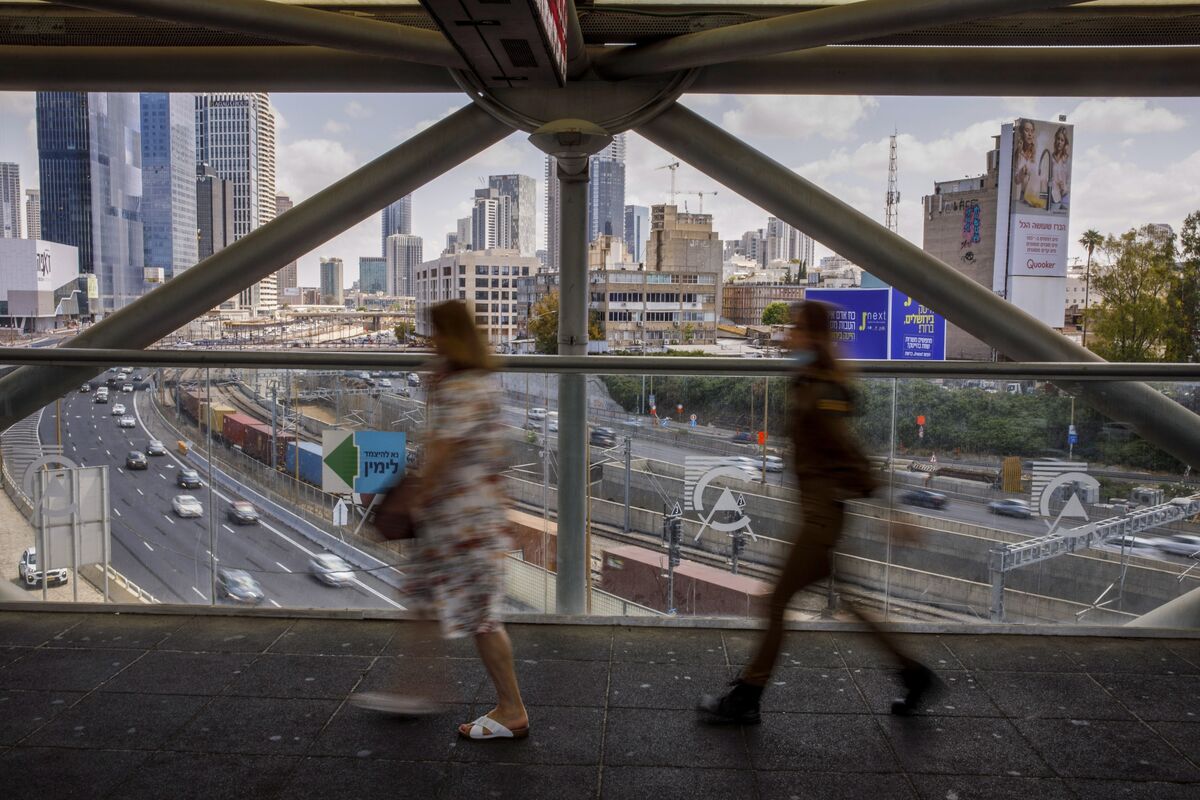 Israel Economy In 1Q 2022 Unexpectedly Shrinks 1 6 Bloomberg