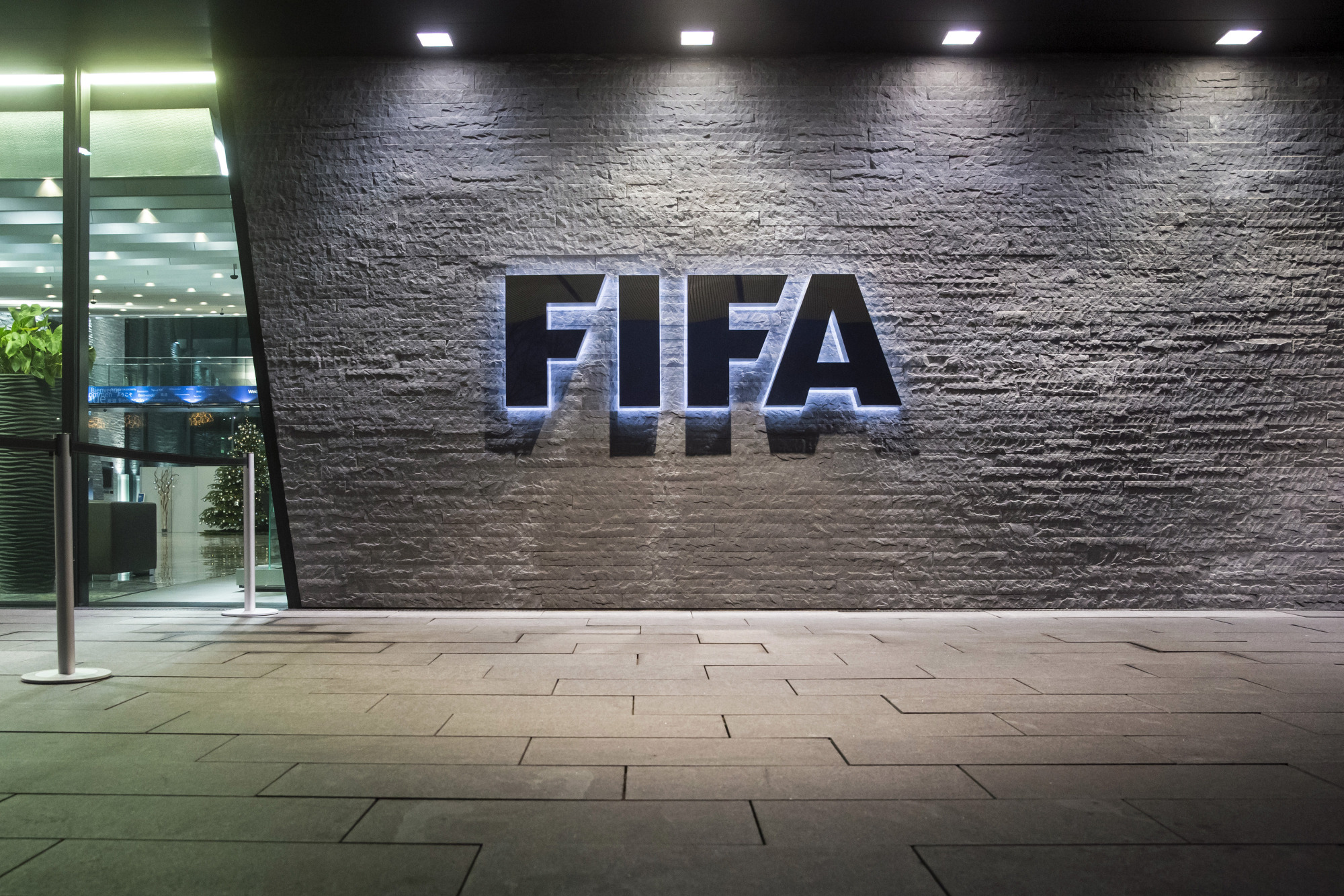 French banking supervisory authority grants licence to FIFA