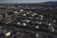 U.S., Allies Discuss 60 Million-Barrel Oil-Reserve Release