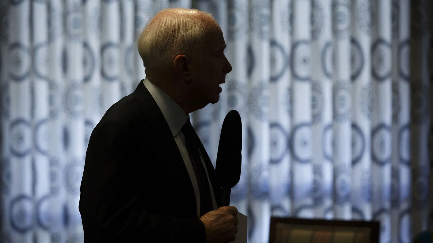 Senator John McCain, a Republican from Arizona, speaks in Phoenix on Aug. 12, 2016.
